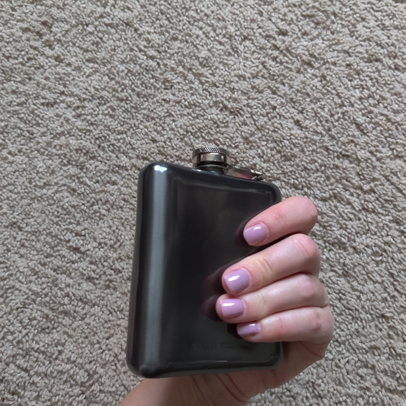 NEW Peter Werth Flask - Picture 4 of 6